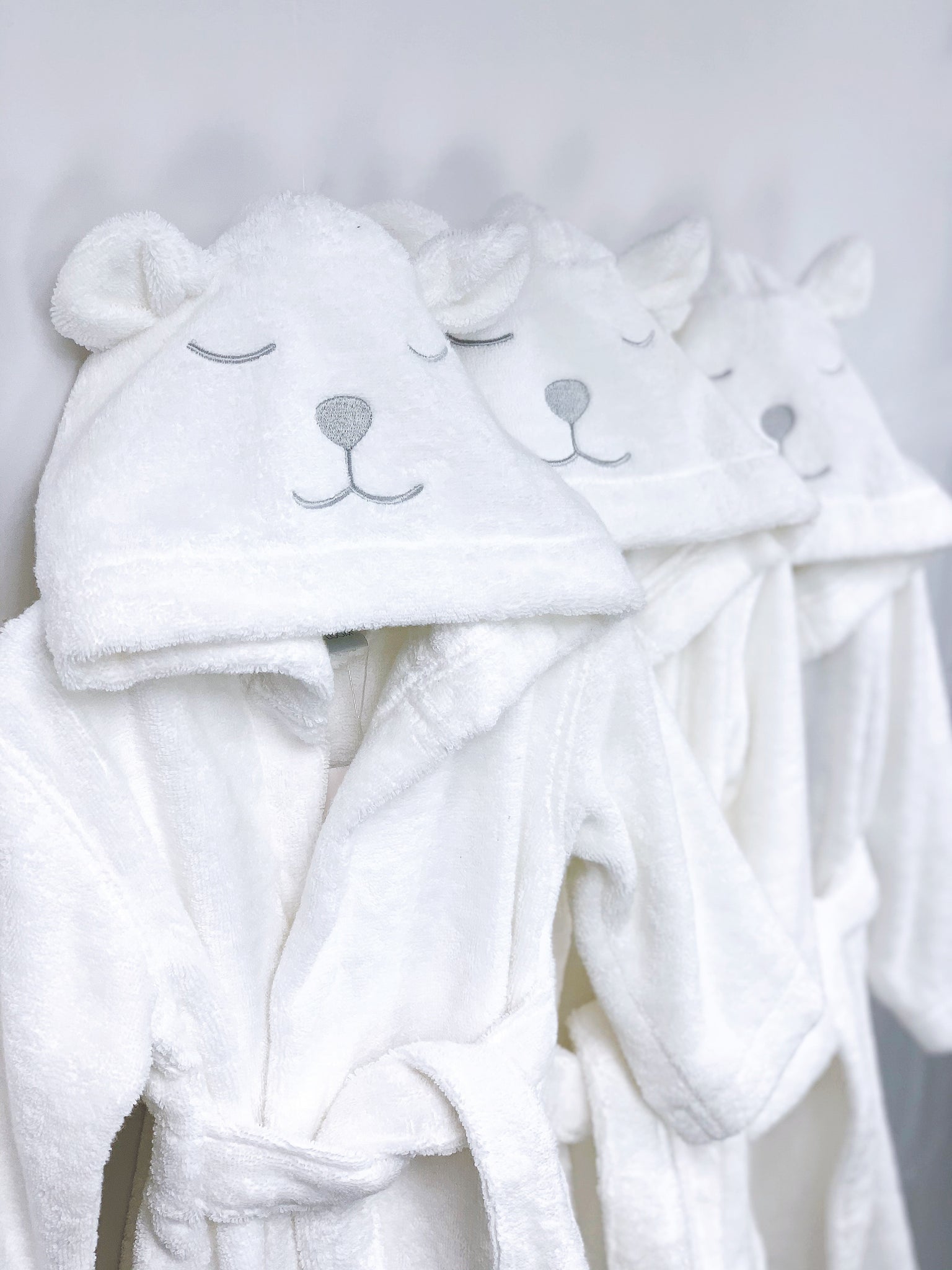 White Bear Hooded Bath Robe